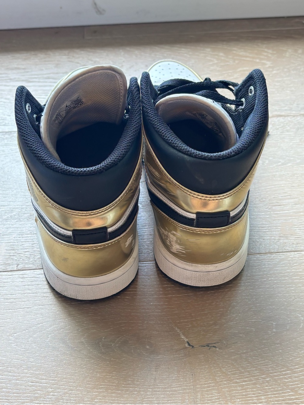 Nike Air Jordan 1 Mid White, Metallic Gold & Black - Picture 3 of 9